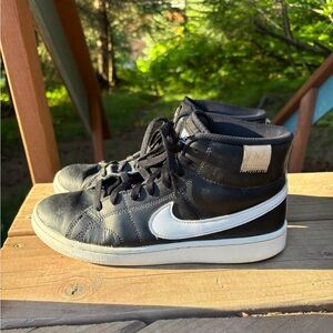 Nike Court Royale 2~High-Top Sneakers Womens 8.5/Mens 7